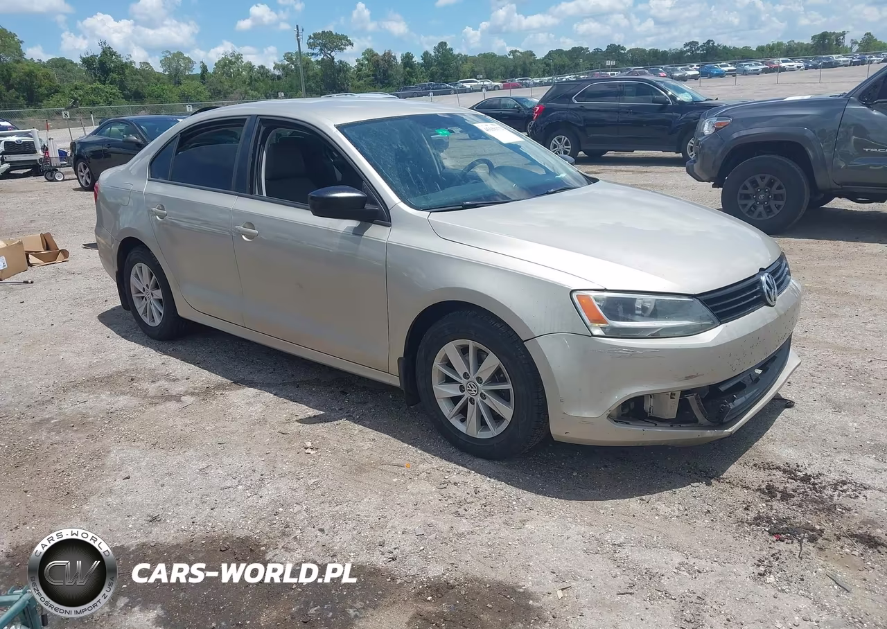 2013 Volkswagen Jetta 2.0L S – zdjęcie 1 z 16