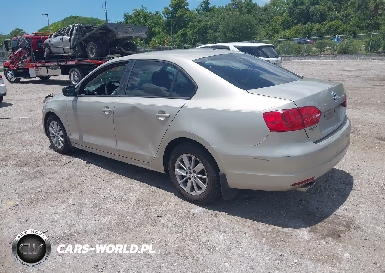 2013 Volkswagen Jetta 2.0L S VIN:3VW2K7AJ4DM219255 - 3