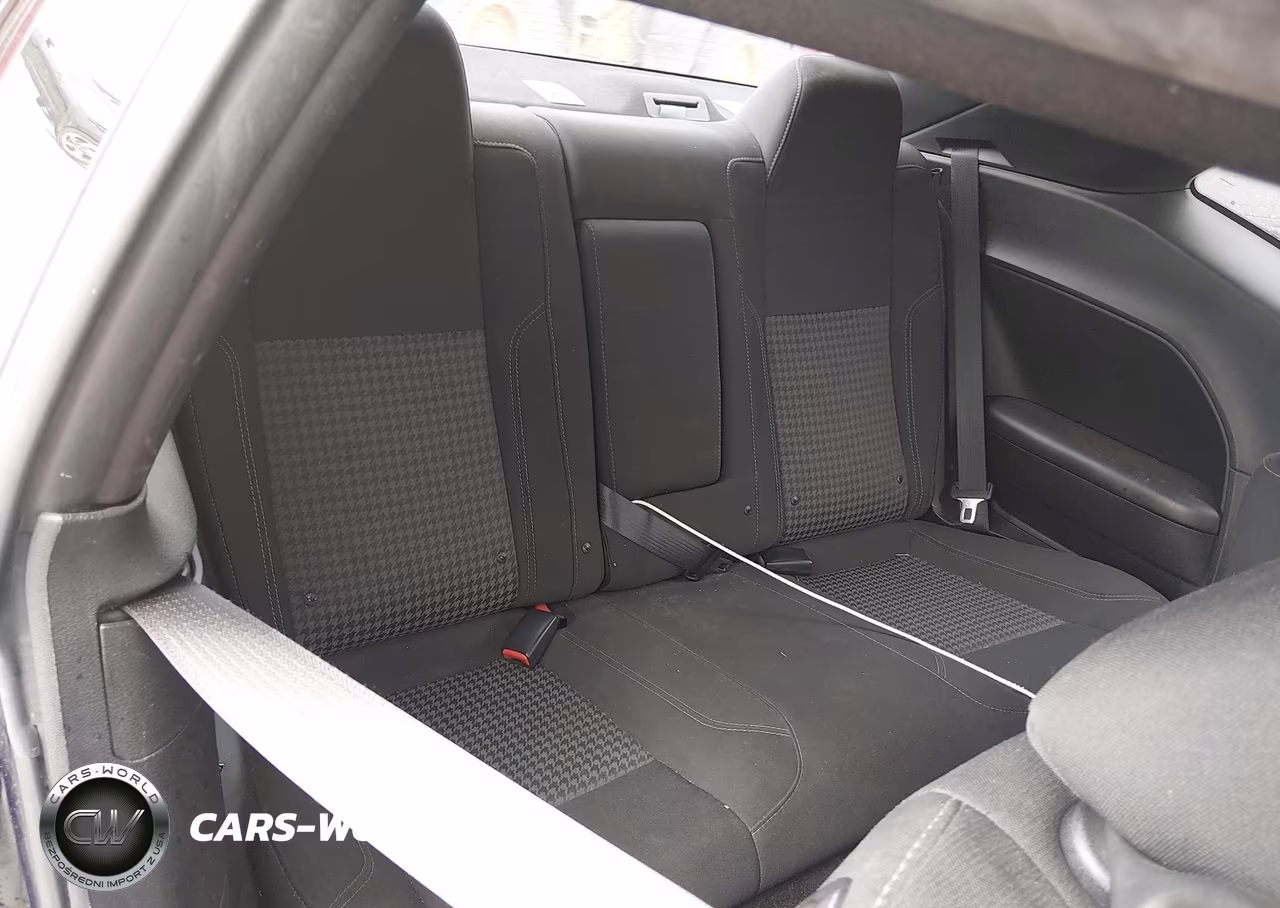 2015 Dodge Challenger Sxt VIN:2C3CDZAG6FH743949 - 8