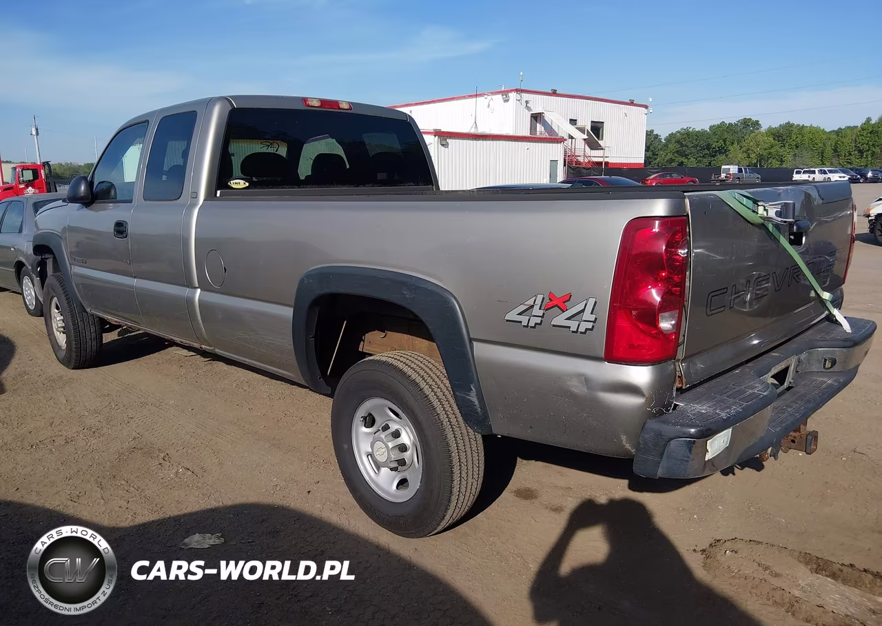 2003 Chevrolet Silverado 2500Hd VIN:1GCHK29U03E364442 - 3