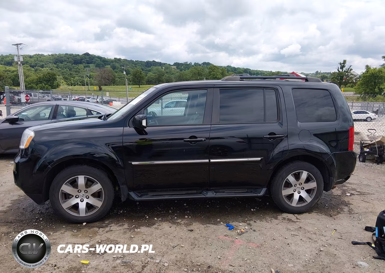 2015 Honda Pilot Touring VIN:5FNYF4H91FB028671 - 14