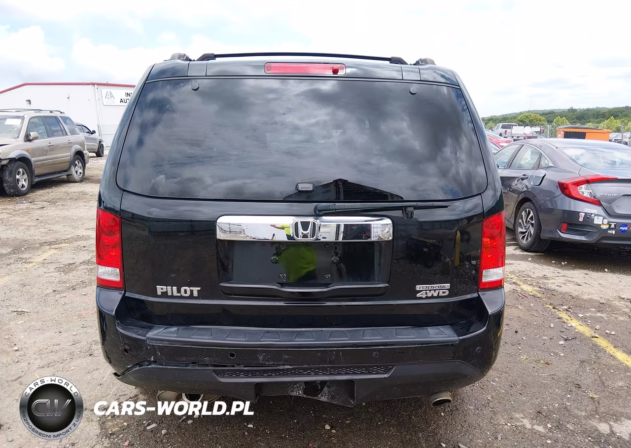 2015 Honda Pilot Touring VIN:5FNYF4H91FB028671 - 16