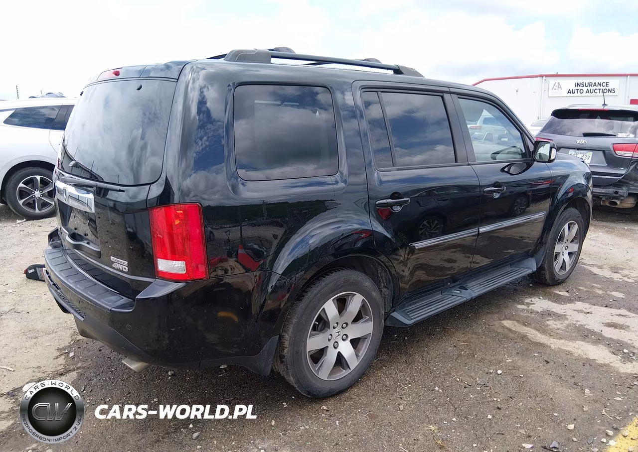 2015 Honda Pilot Touring VIN:5FNYF4H91FB028671 - 4