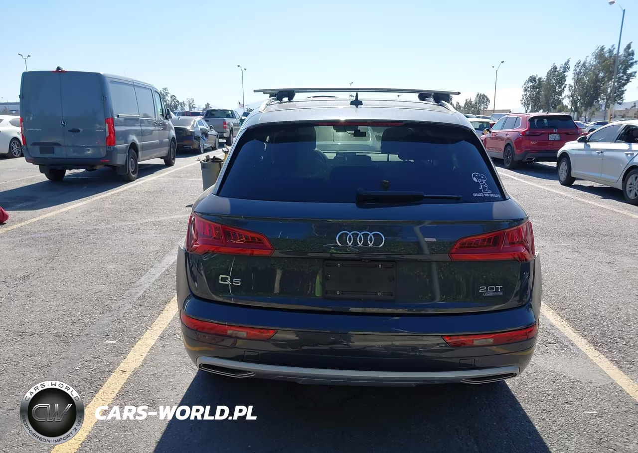 2018 Audi Q5 2.0T Premium-2.0T Tech Premium VIN:WA1BNAFY6J2123900 - 17