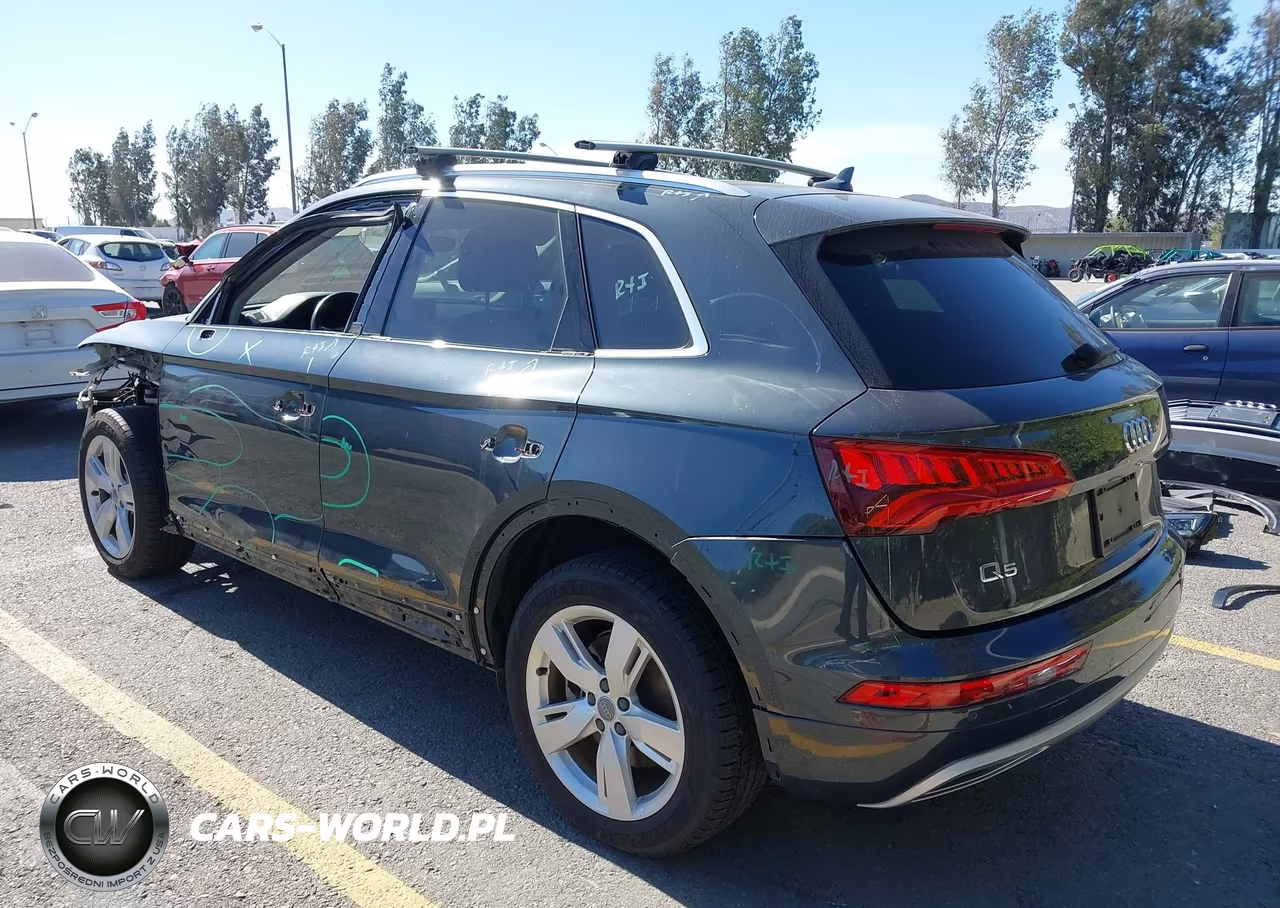 2018 Audi Q5 2.0T Premium-2.0T Tech Premium VIN:WA1BNAFY6J2123900 - 3