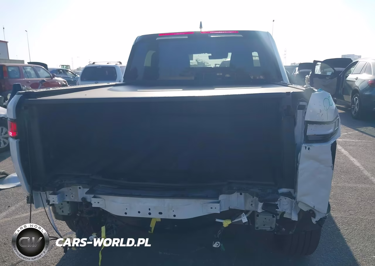 2025 Rivian R1T Adventure Dual Motor Large Pack-Adventure Dual Motor Max Pack VIN:7FCTGBAA0SN036430 - 17