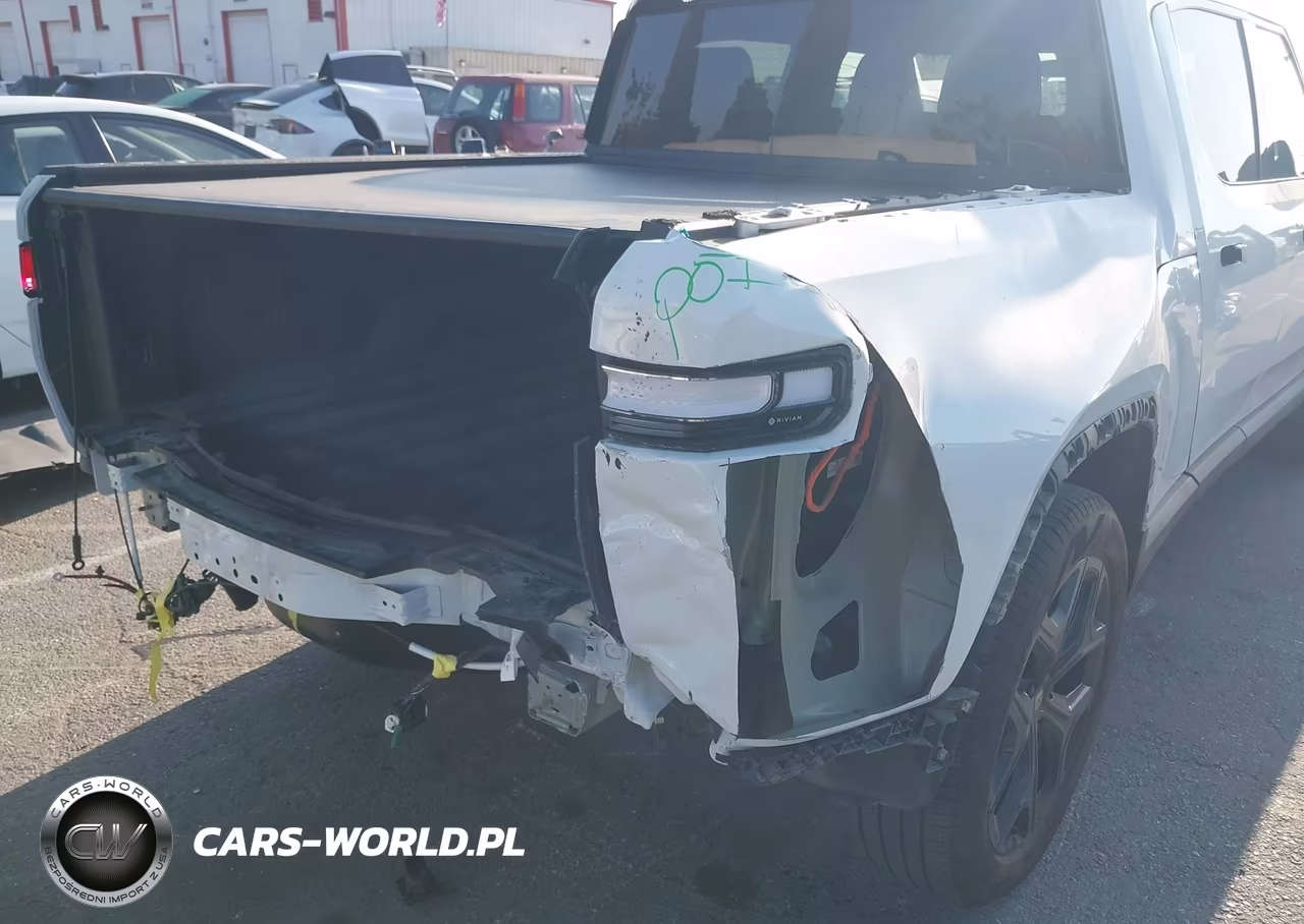 2025 Rivian R1T Adventure Dual Motor Large Pack-Adventure Dual Motor Max Pack VIN:7FCTGBAA0SN036430 - 22
