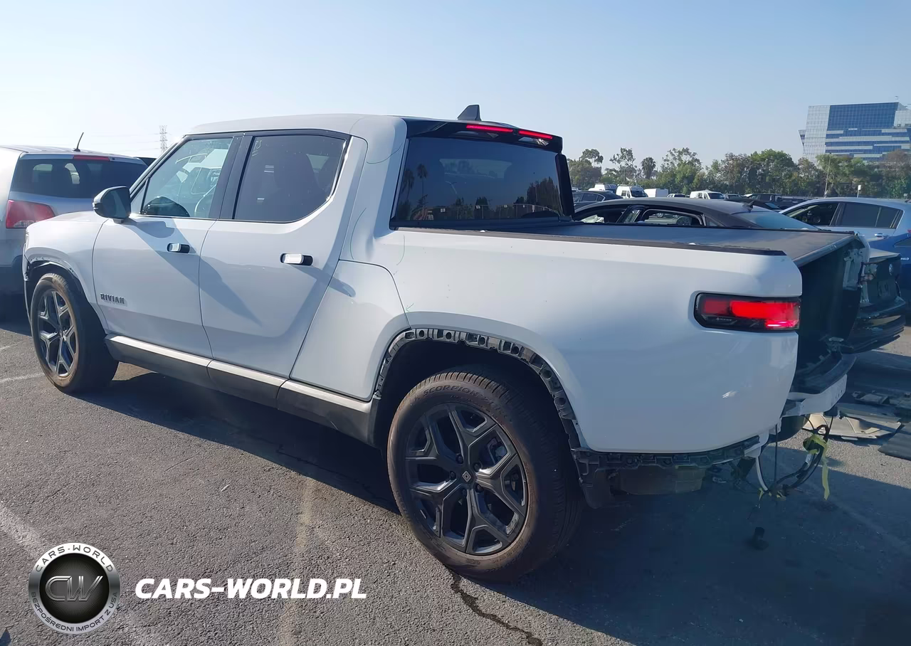 2025 Rivian R1T Adventure Dual Motor Large Pack-Adventure Dual Motor Max Pack VIN:7FCTGBAA0SN036430 - 3