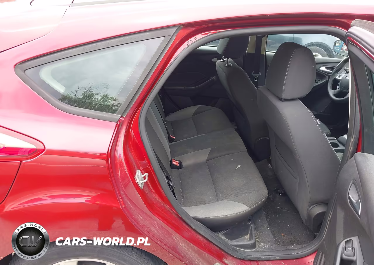 2014 Ford Focus Se VIN:1FADP3K24EL116410 - 8