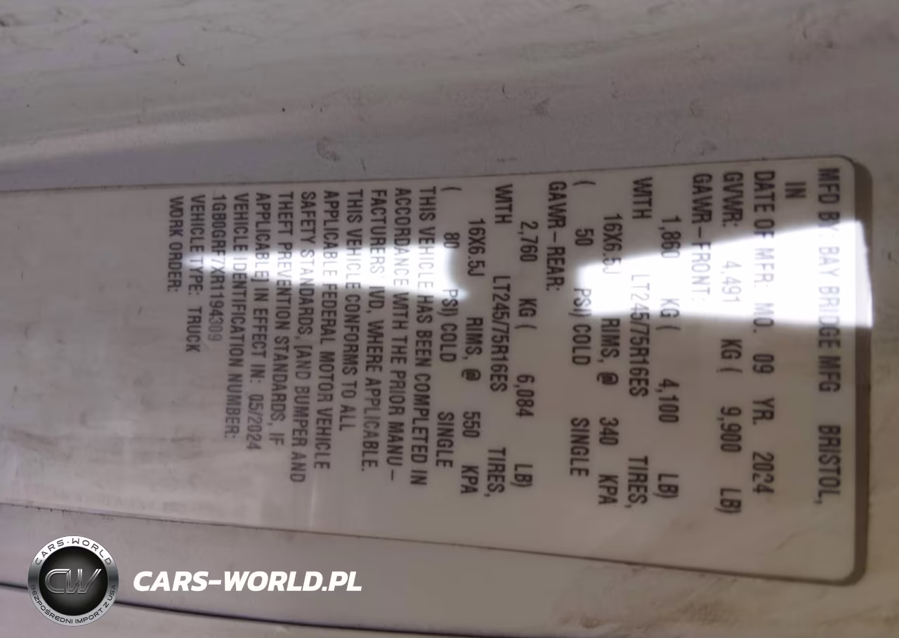2024 Chevrolet Express Cutaway Work Van VIN:1GB0GRF7XR1194309 - 8