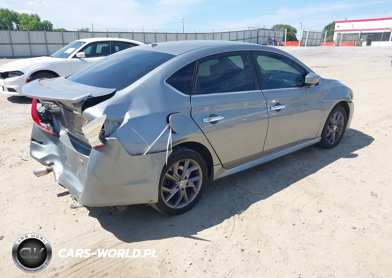 2013 Nissan Sentra Sr VIN:3N1AB7AP9DL769742 - 4