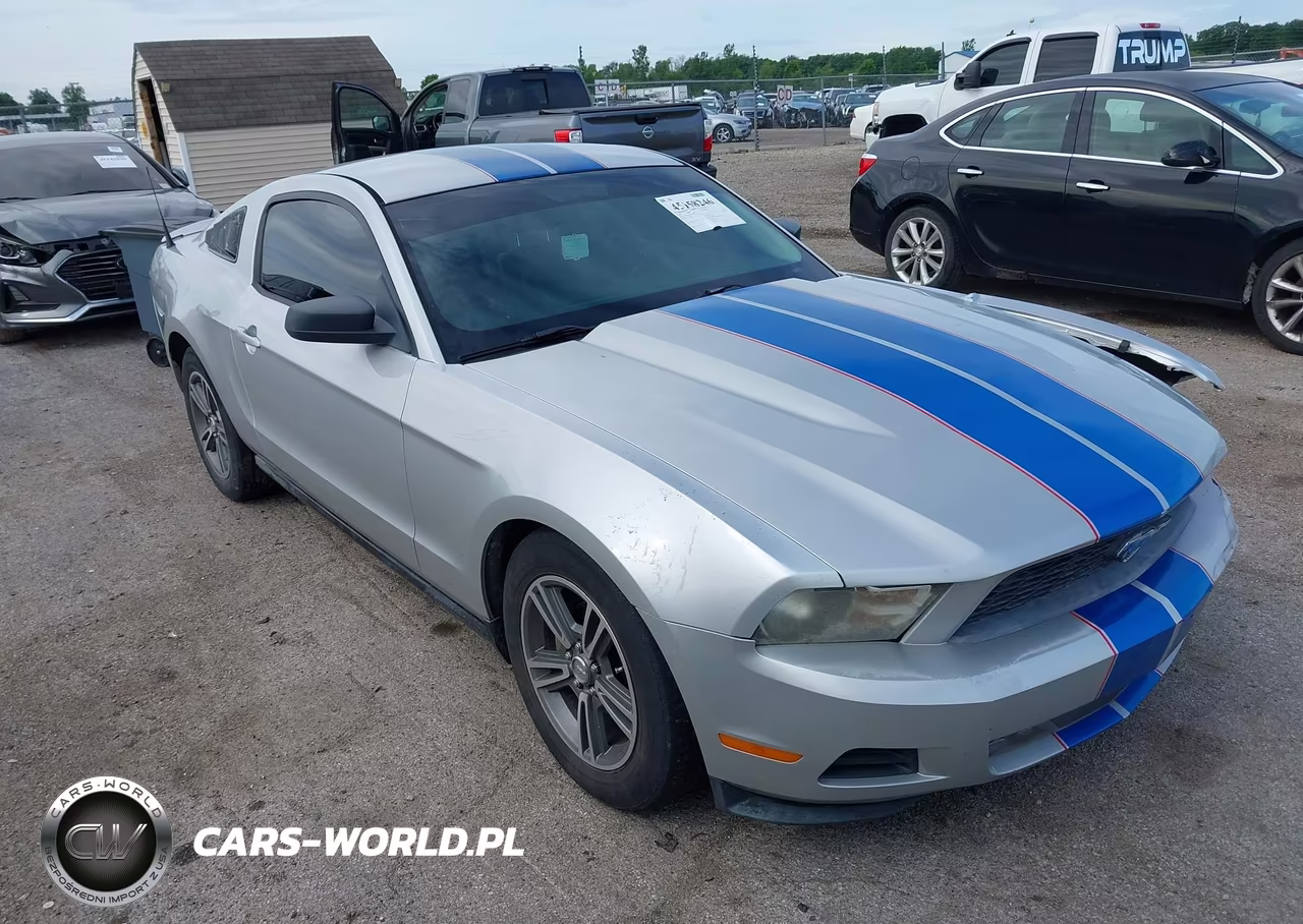 2010 Ford Mustang V6 Premium