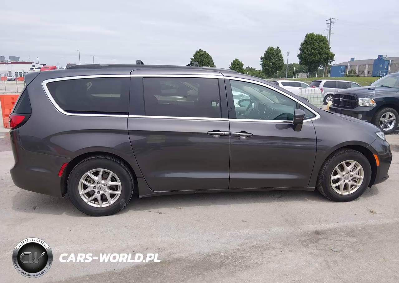 2022 Chrysler Pacifica Touring L VIN:2C4RC1BG9NR122108 - 20