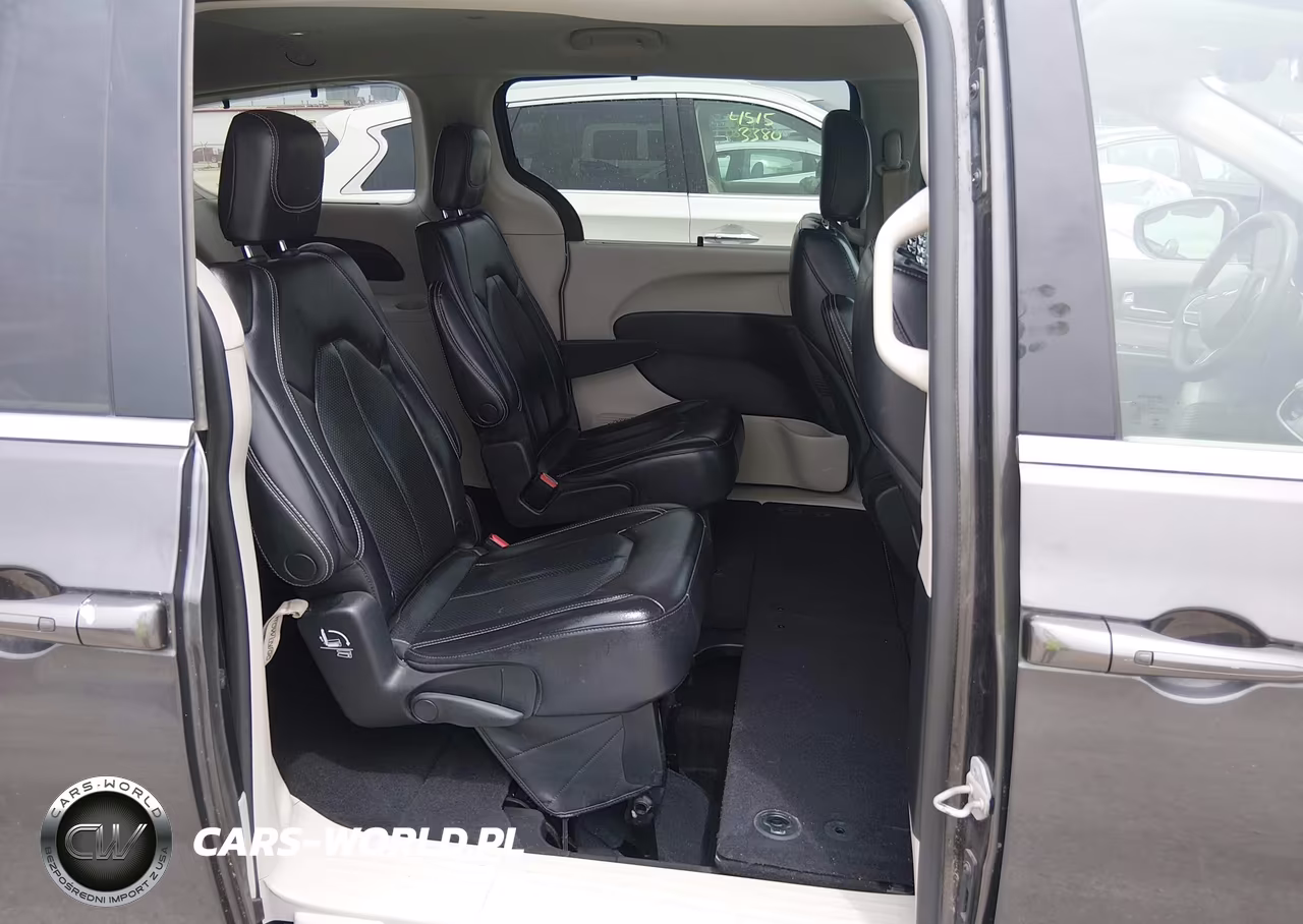 2022 Chrysler Pacifica Touring L VIN:2C4RC1BG9NR122108 - 8