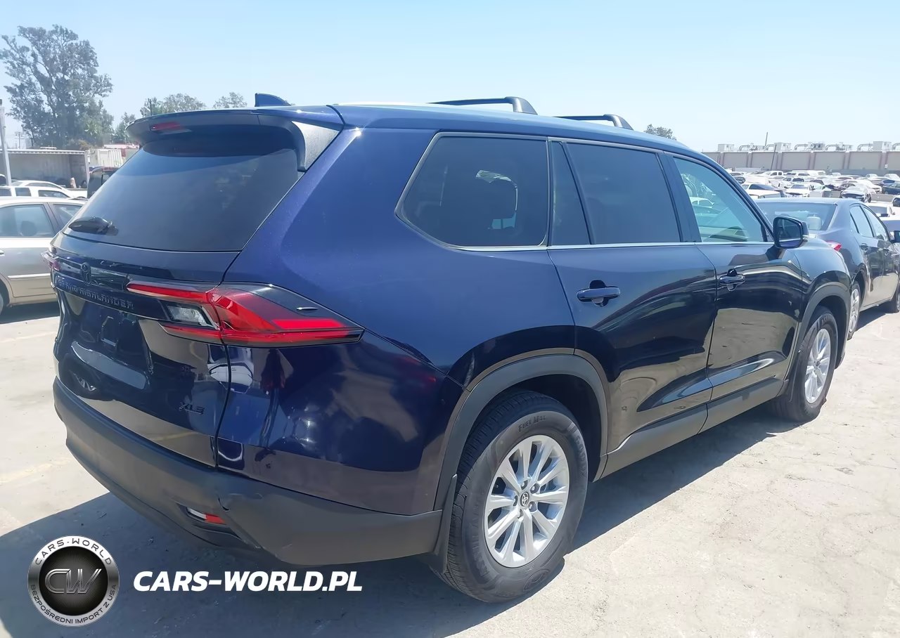 2025 Toyota Grand Highlander Hybrid Xle VIN:5TDABAA54SS003224 - 4