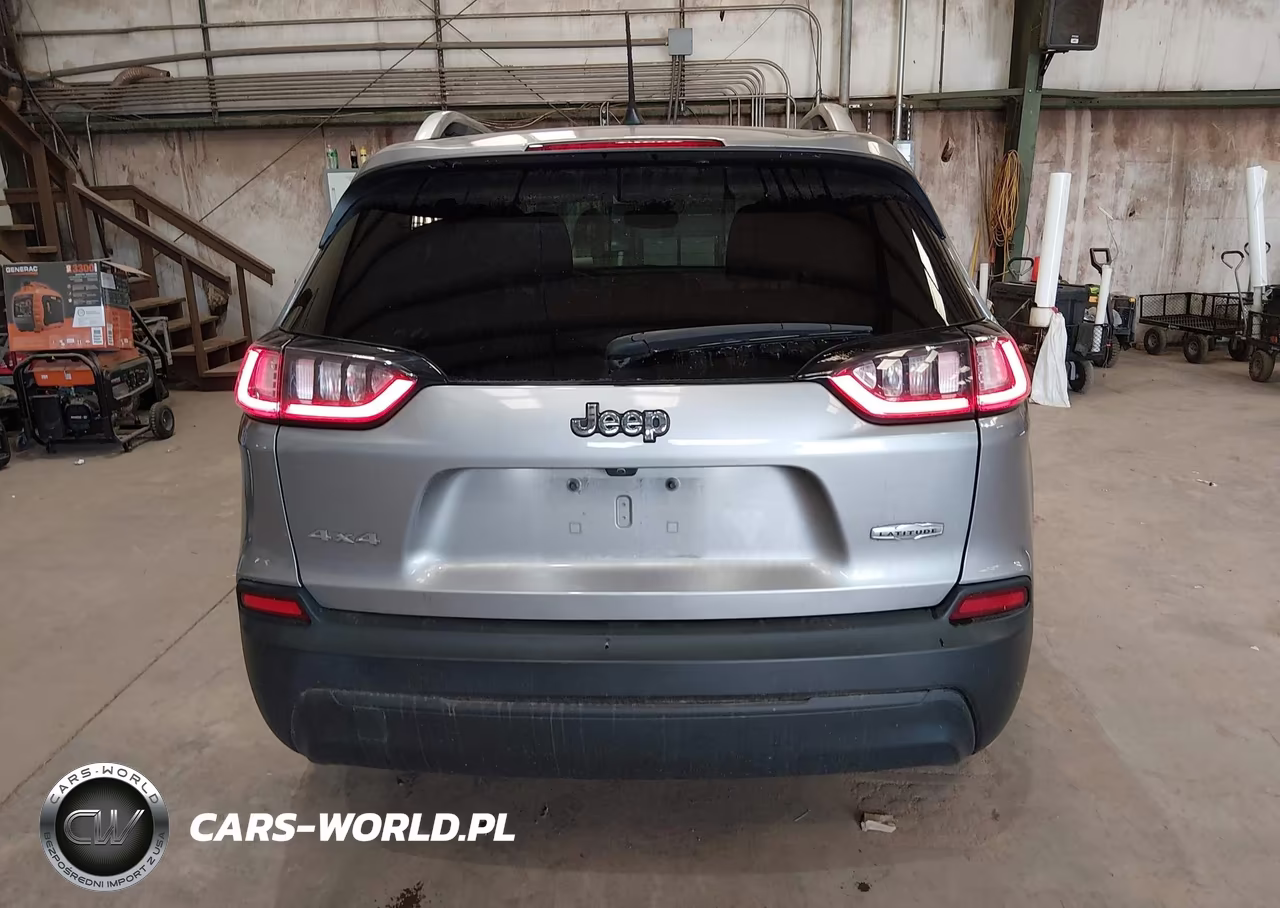 2021 Jeep Cherokee Latitude 4X4 VIN:1C4PJMCB7MD239530 - 16