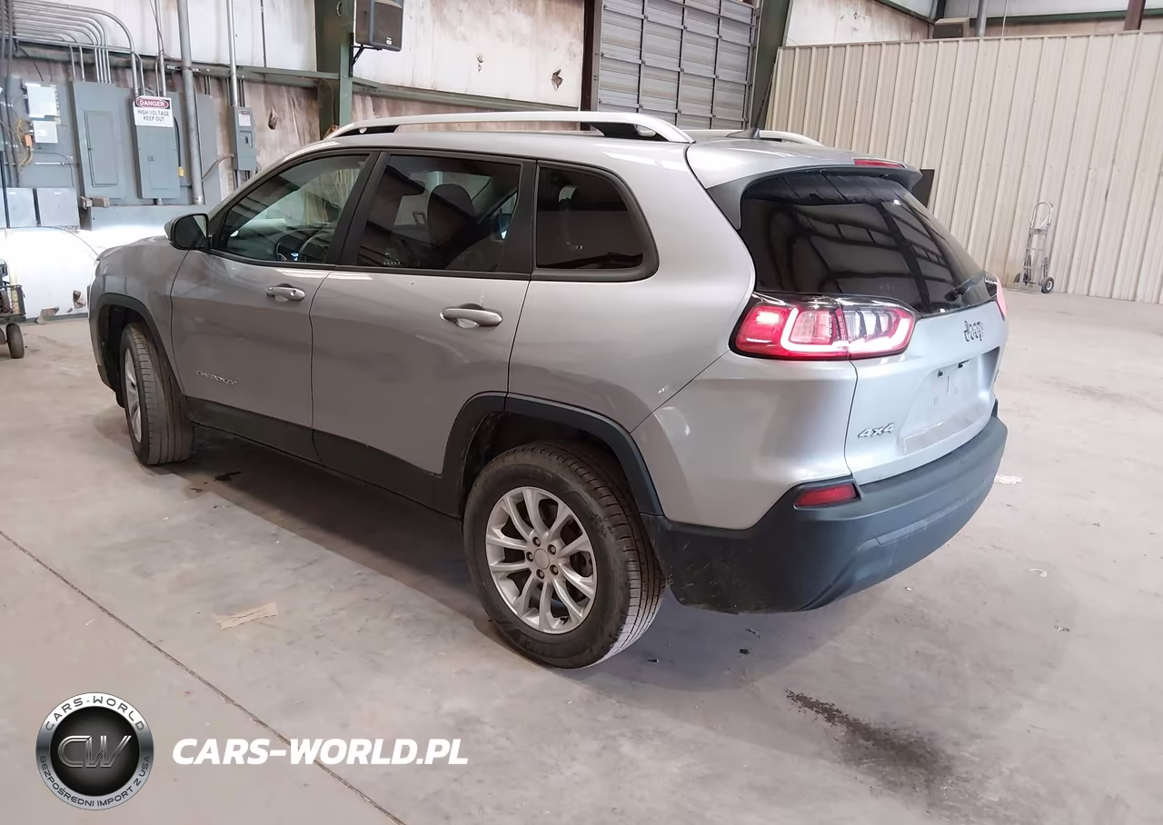 2021 Jeep Cherokee Latitude 4X4 VIN:1C4PJMCB7MD239530 - 3