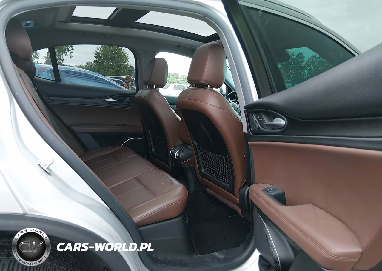 2018 Alfa Romeo Stelvio Awd VIN:ZASFAKAN5J7B86146 - 8