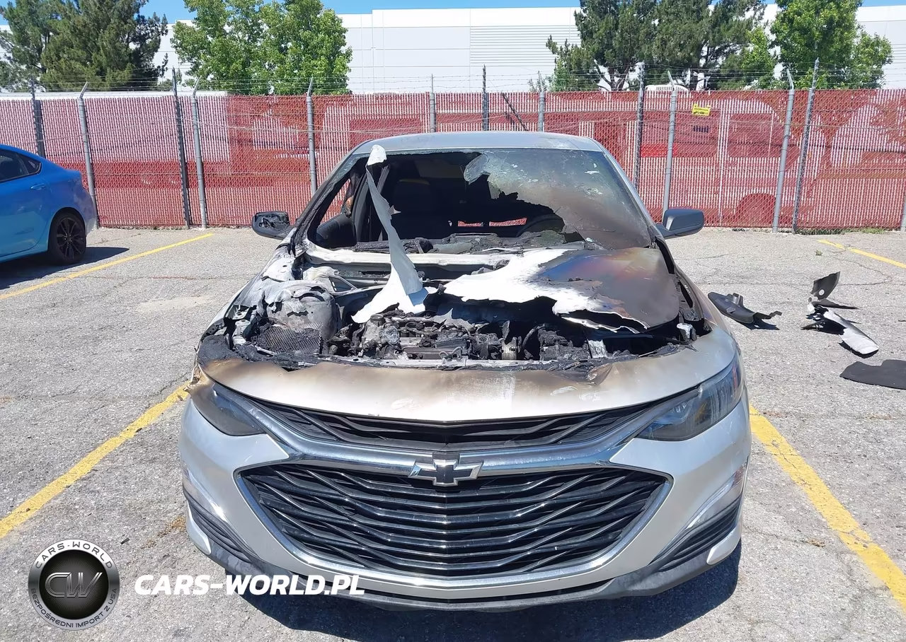 2019 Chevrolet Malibu Rs VIN:1G1ZG5ST4KF206857 - 12