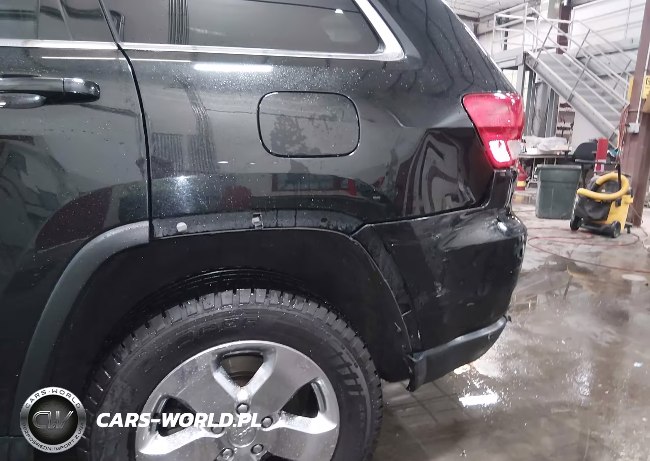 2012 Jeep Grand Cherokee Laredo VIN:1C4RJFAG0CC360777 - 12