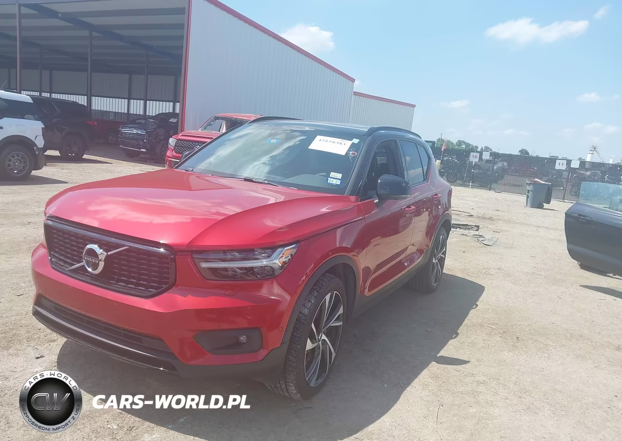 2021 Volvo Xc40 T5 R-Design VIN:YV4162UM0M2466465 - 2