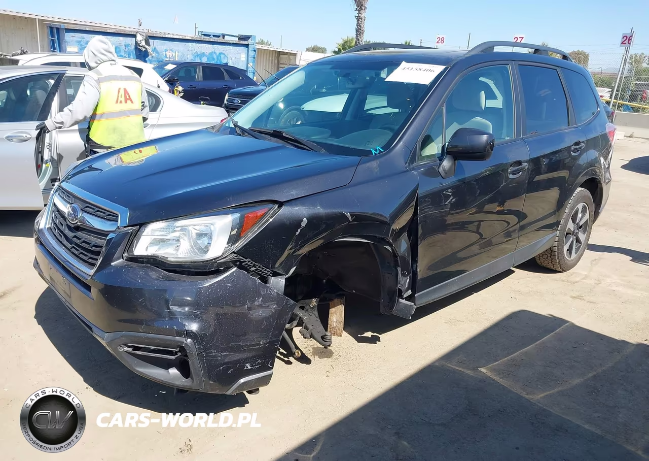 2018 Subaru Forester 2.5I Premium VIN:JF2SJAGC3JH429133 - 2