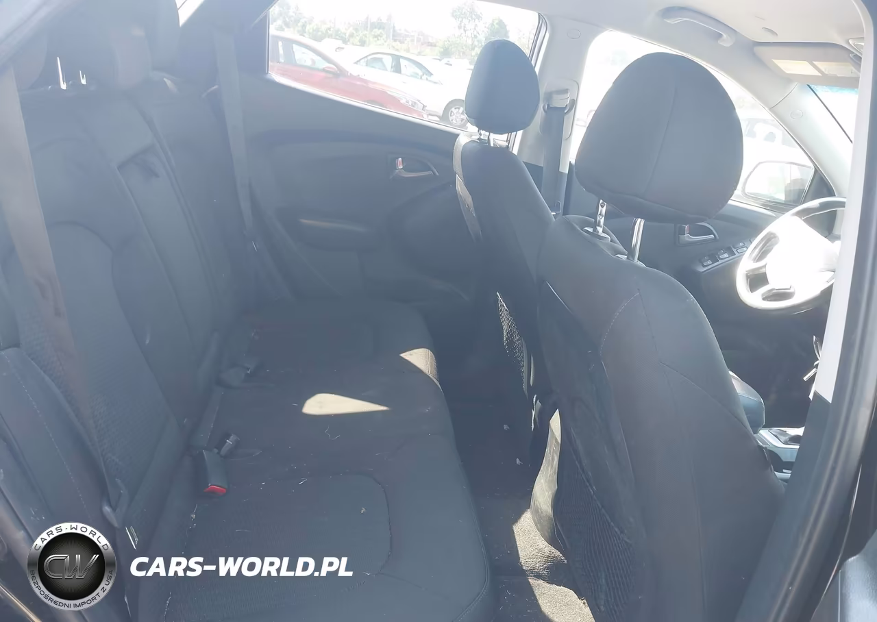 2015 Hyundai Tucson Gls VIN:KM8JTCAF7FU062931 - 8
