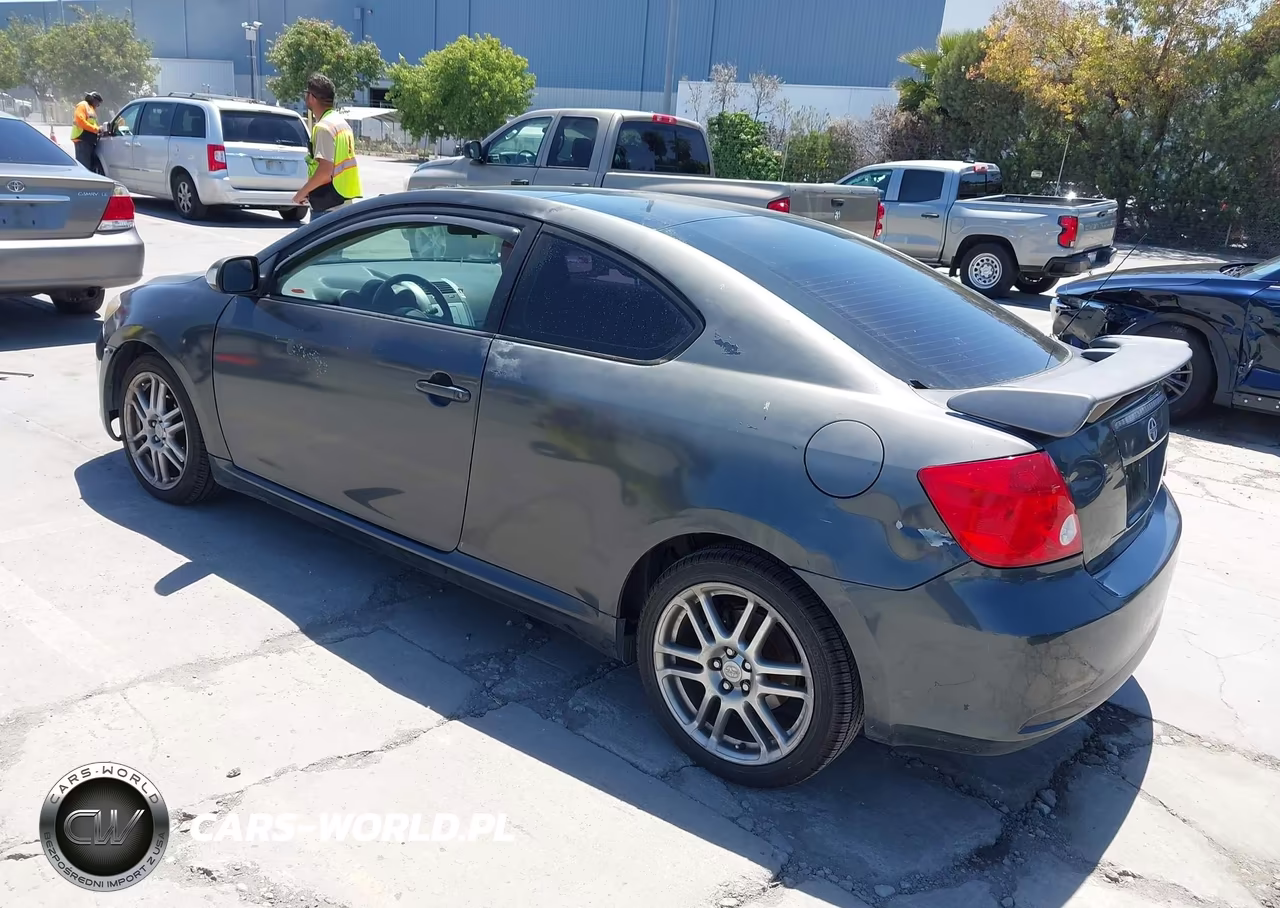 2005 Scion Tc VIN:JTKDE167350046824 - 3