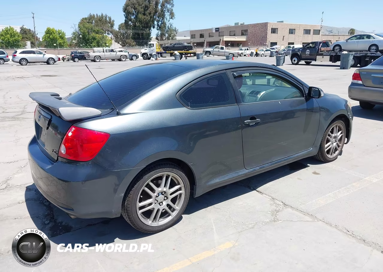 2005 Scion Tc VIN:JTKDE167350046824 - 4