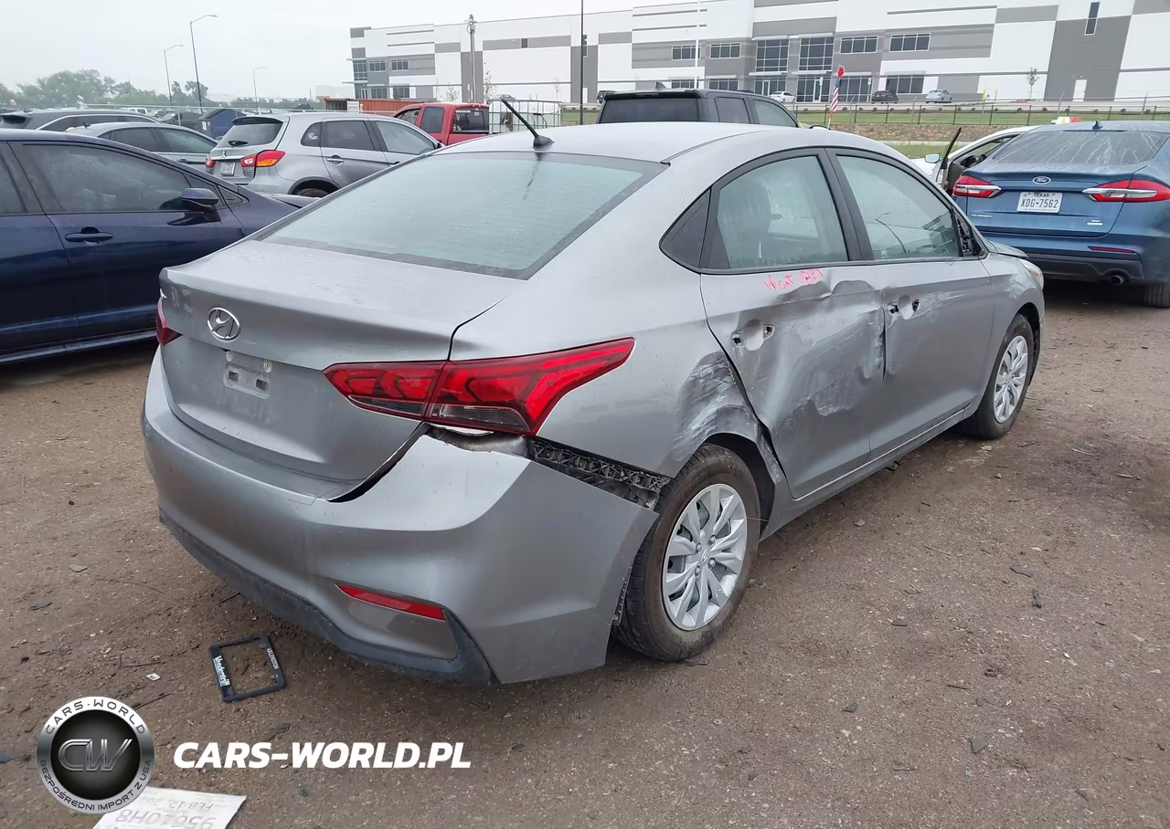 2021 Hyundai Accent Se VIN:3KPC24A62ME133020 - 4