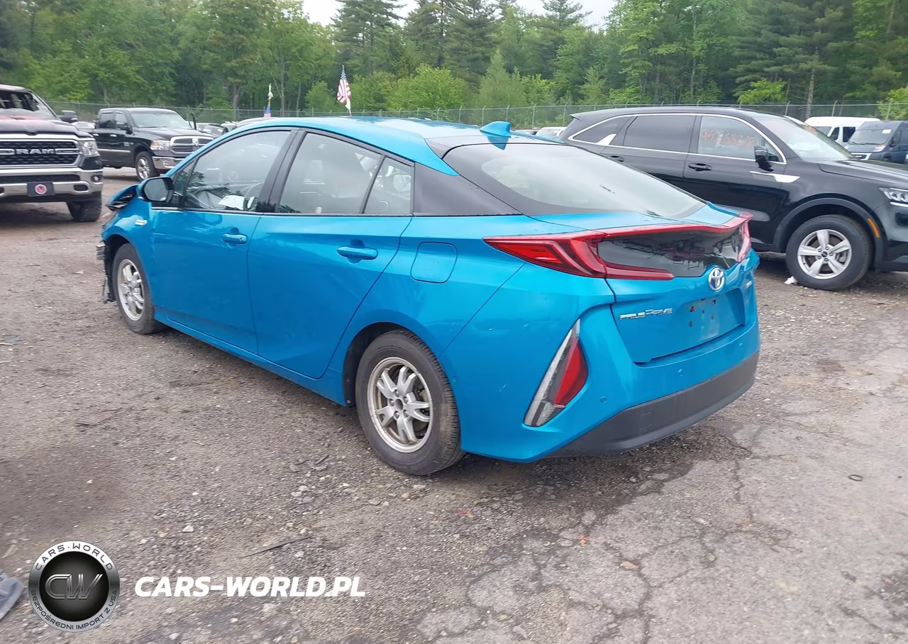 2020 Toyota Prius Prime Limited VIN:JTDKARFP4L3135774 - 3