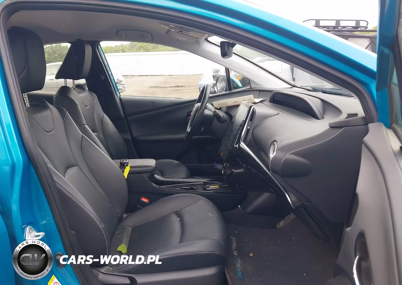 2020 Toyota Prius Prime Limited VIN:JTDKARFP4L3135774 - 5