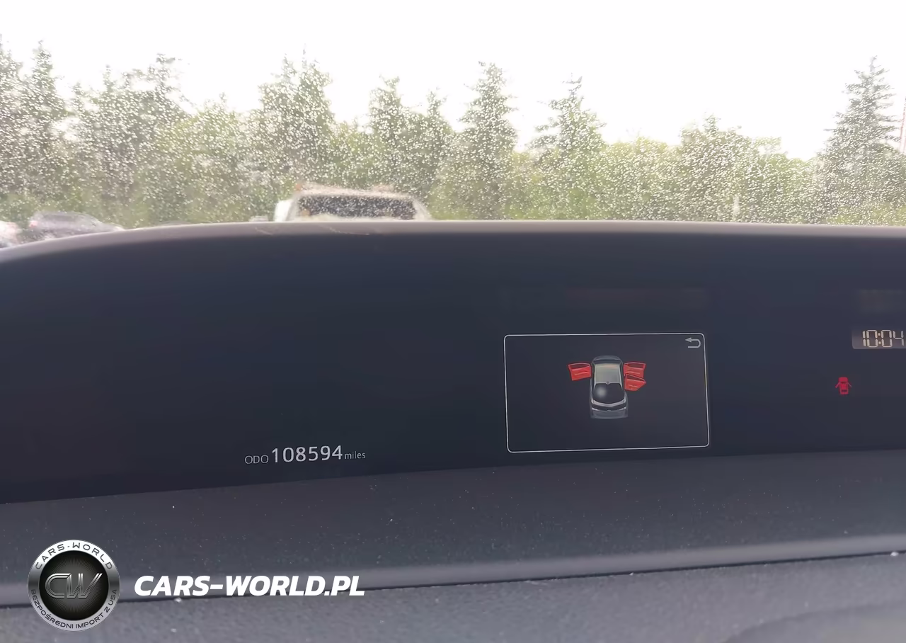 2020 Toyota Prius Prime Limited VIN:JTDKARFP4L3135774 - 7