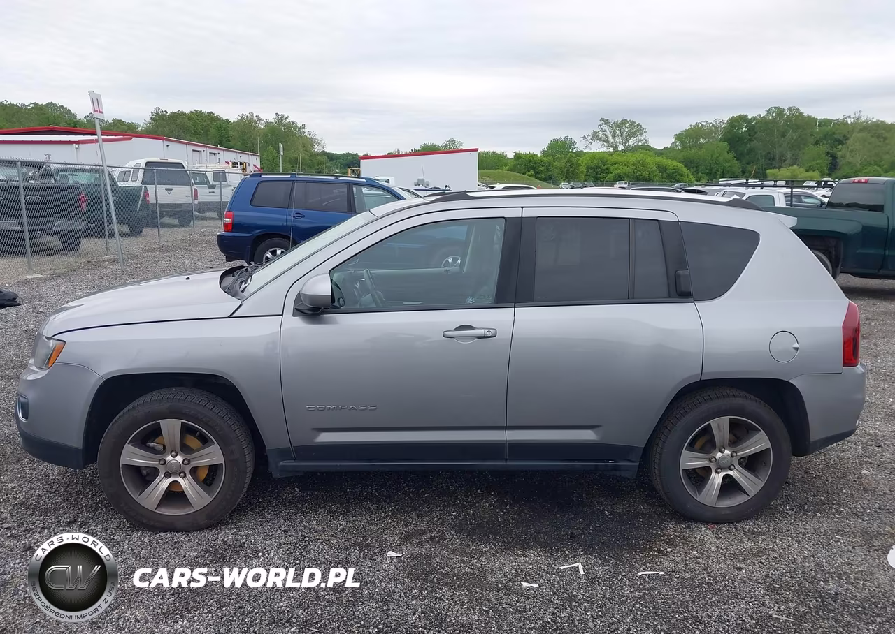 2016 Jeep Compass High Altitude Edition VIN:1C4NJDEBXGD598833 - 14