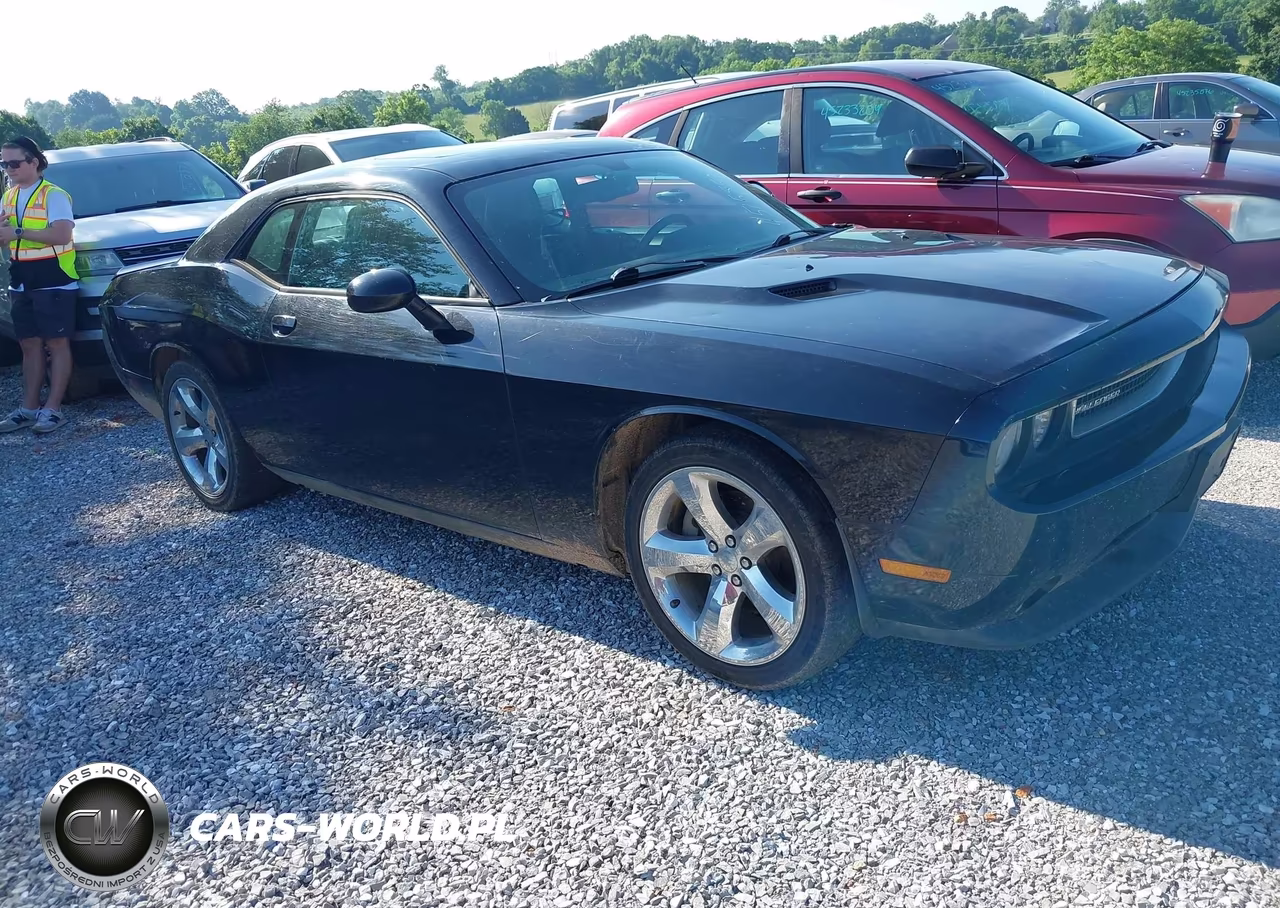 2012 Dodge Challenger Sxt