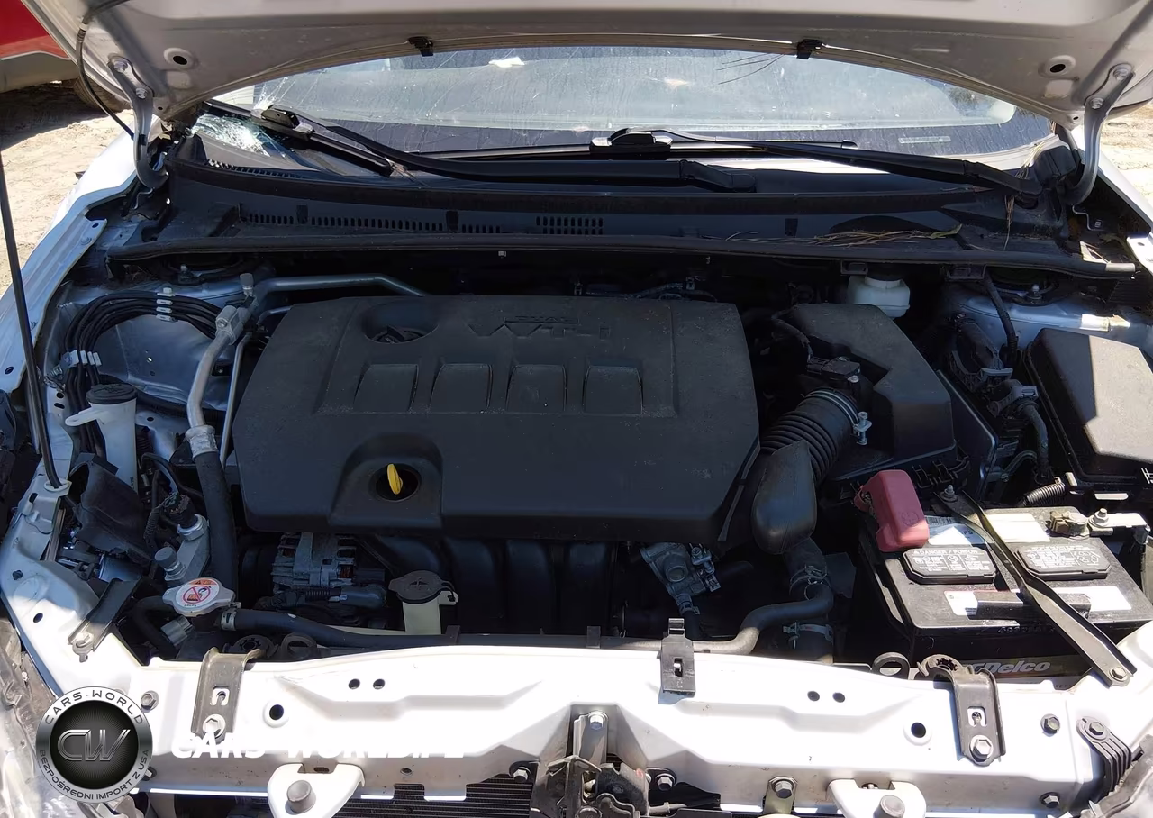 2019 Toyota Corolla Le VIN:2T1BURHE6KC243421 - 10