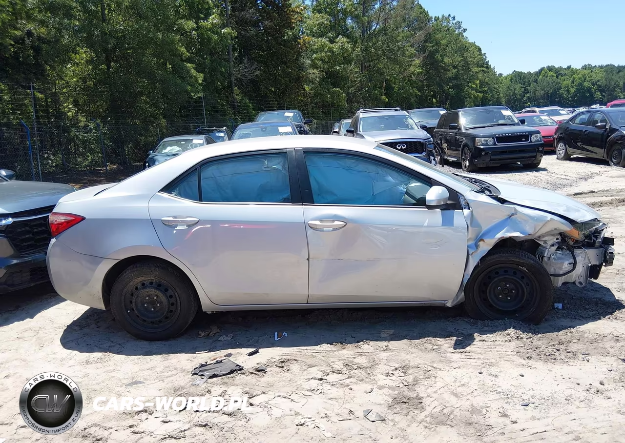 2019 Toyota Corolla Le VIN:2T1BURHE6KC243421 - 14