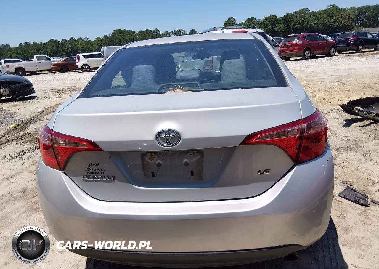 2019 Toyota Corolla Le VIN:2T1BURHE6KC243421 - 17