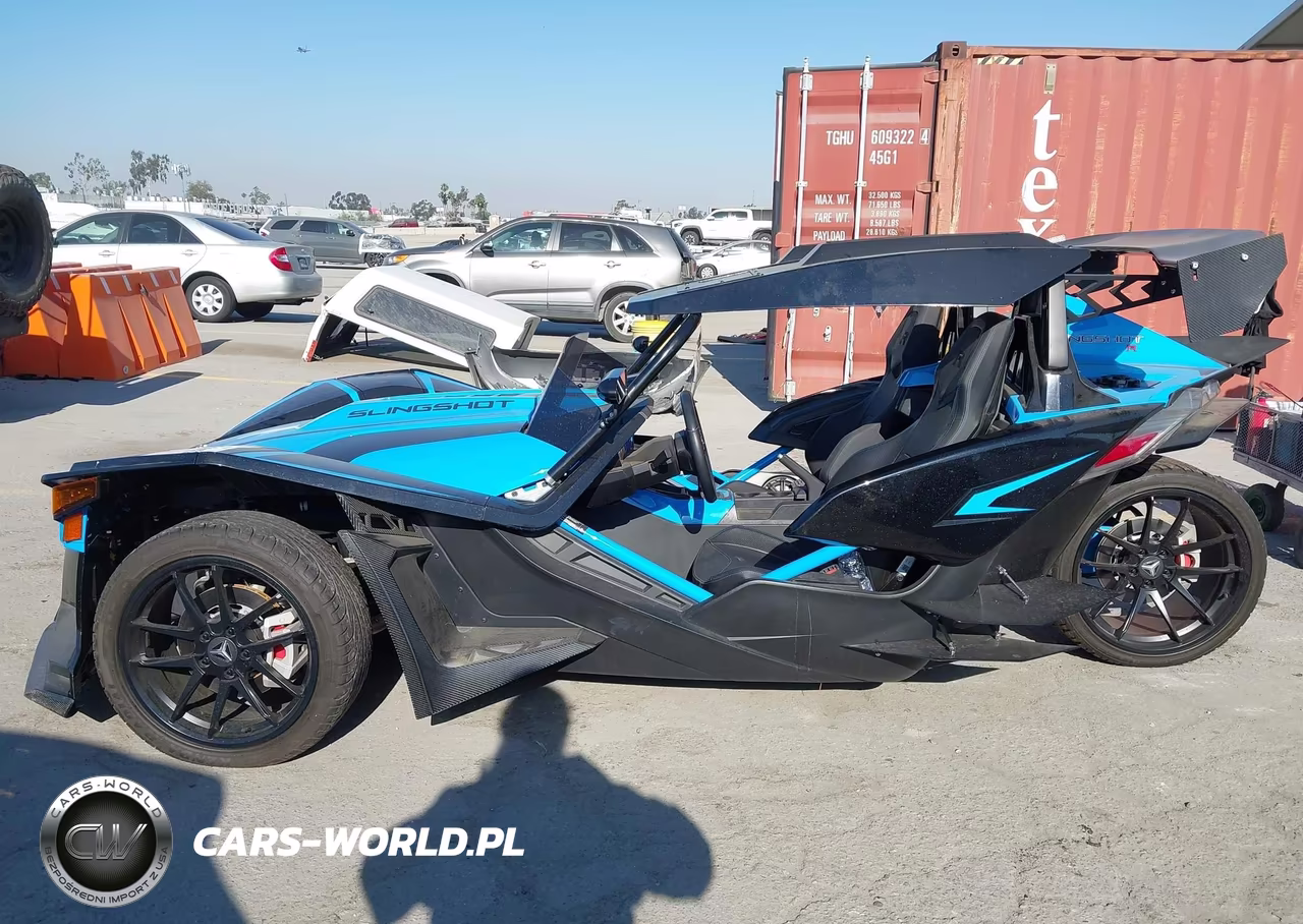 2020 Polaris Slingshot R VIN:57XAARGB8L8138797 - 13