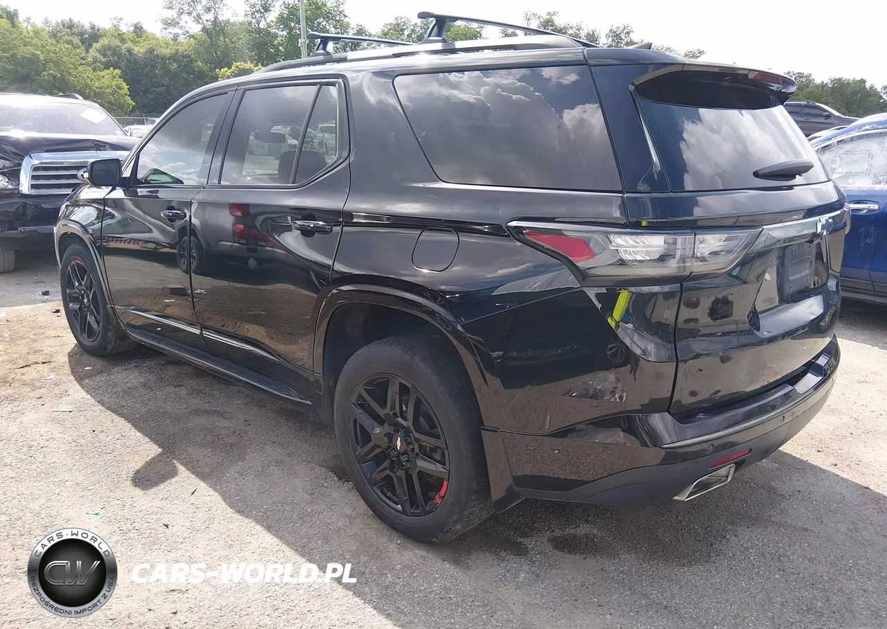 2020 Chevrolet Traverse Fwd Premier VIN:1GNERKKW0LJ121397 - 3