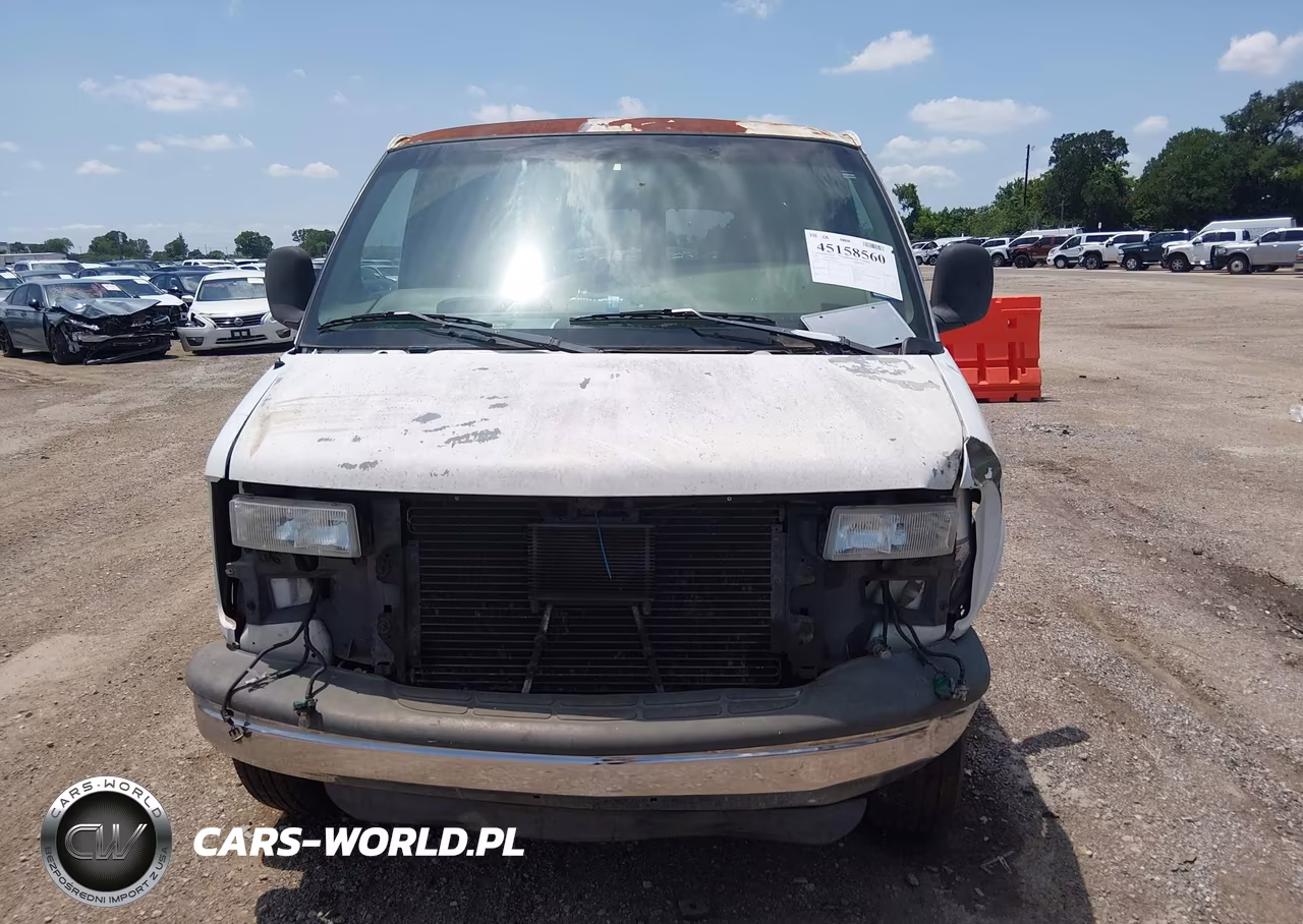 2001 Chevrolet Express VIN:1GAHG39R611189601 - 10