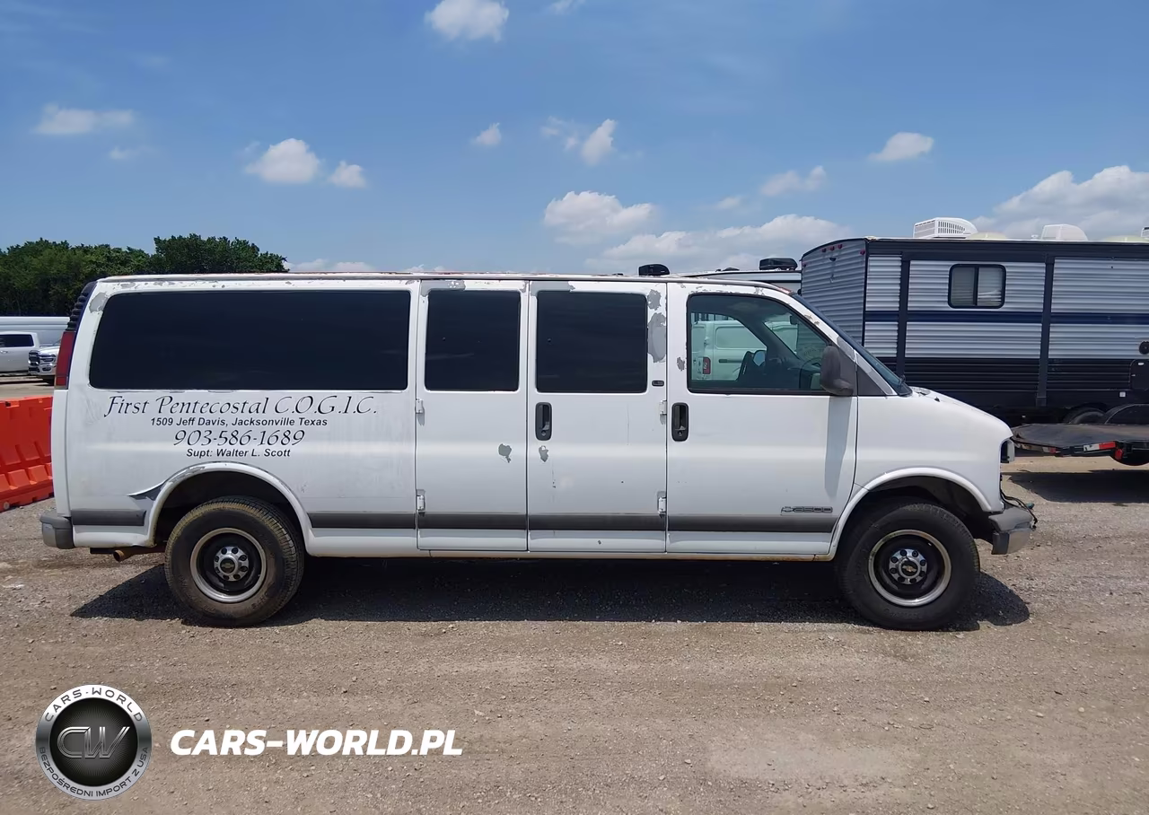 2001 Chevrolet Express VIN:1GAHG39R611189601 - 11