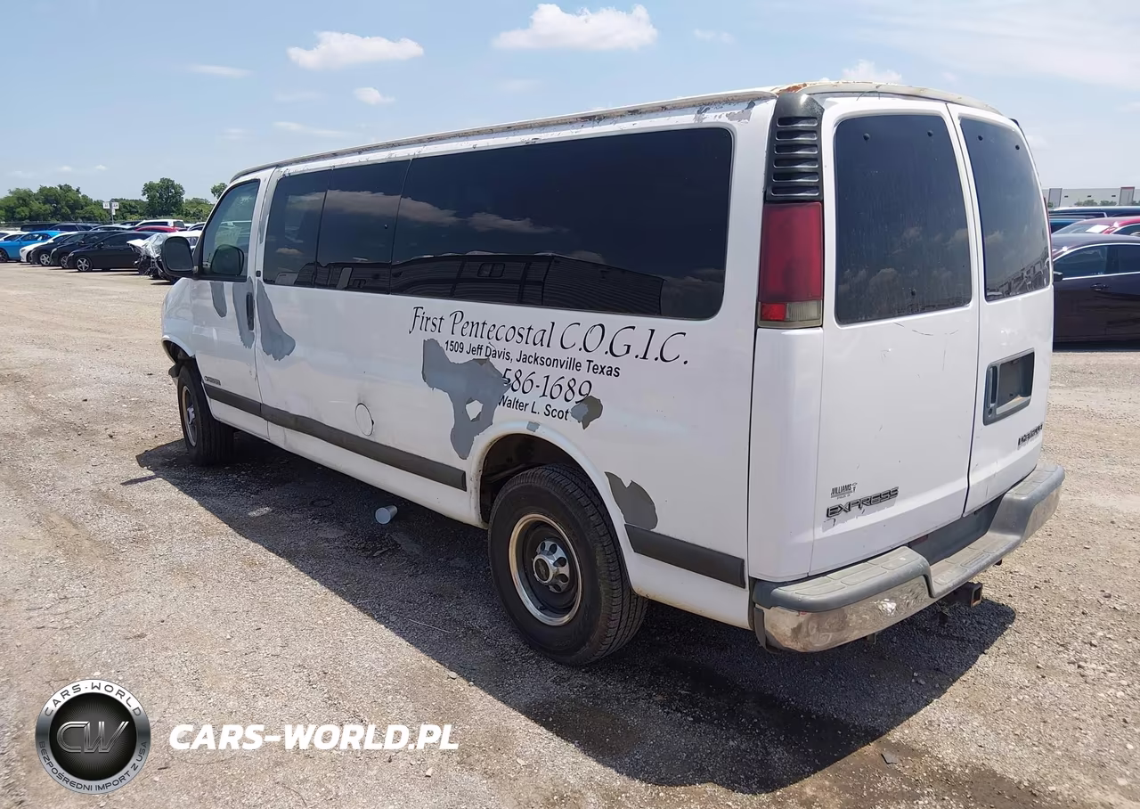 2001 Chevrolet Express VIN:1GAHG39R611189601 - 3