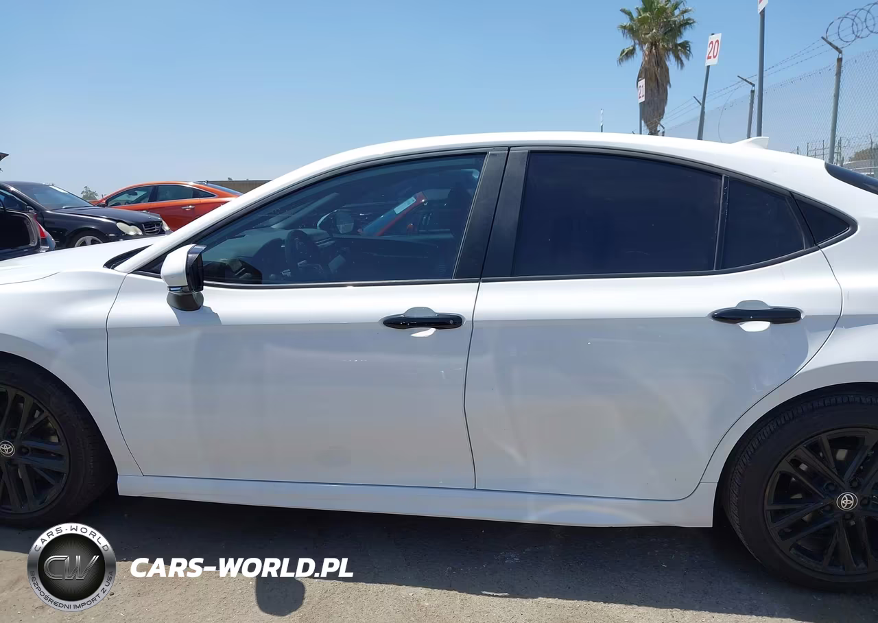 2025 Toyota Camry Se VIN:4T1DAACK0SU150084 - 14