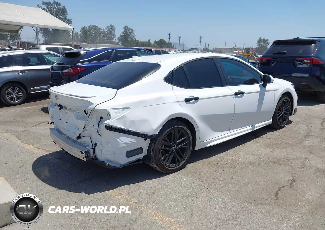2025 Toyota Camry Se VIN:4T1DAACK0SU150084 - 4