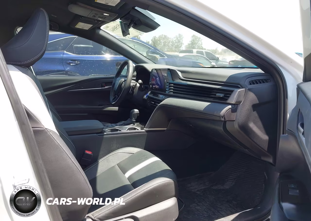 2025 Toyota Camry Se VIN:4T1DAACK0SU150084 - 5