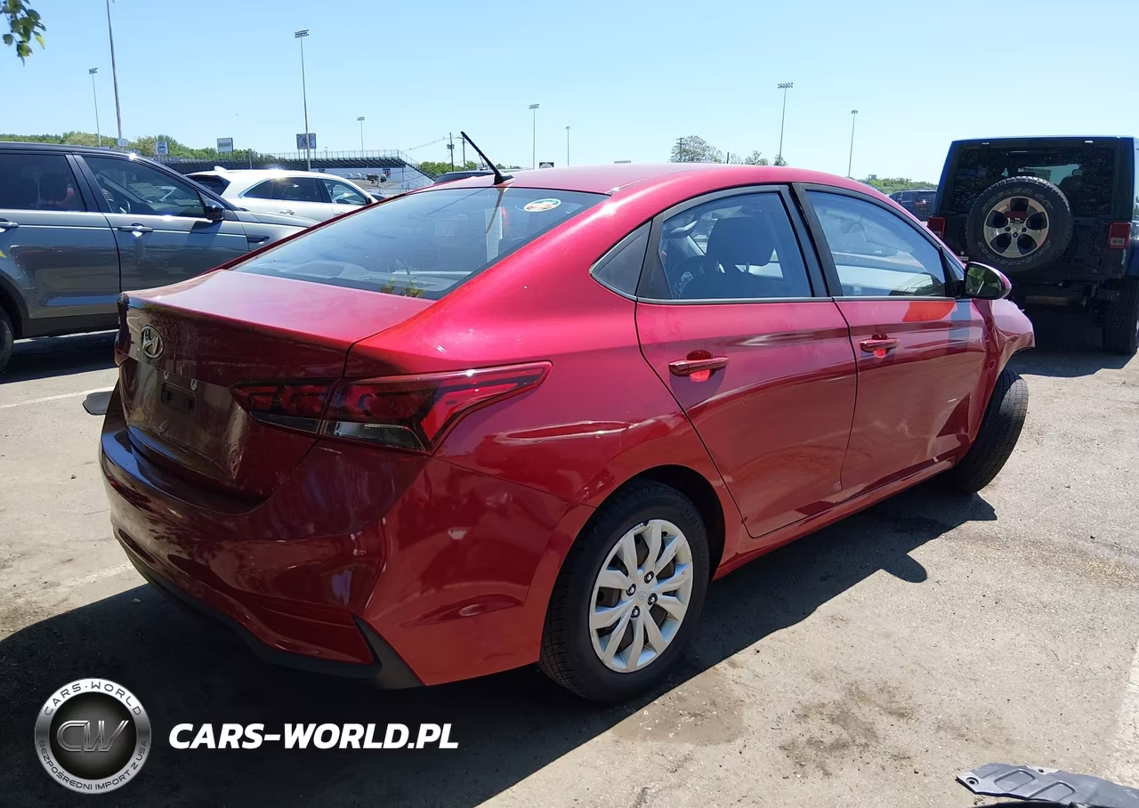 2018 Hyundai Accent Se VIN:3KPC24A31JE016305 - 4