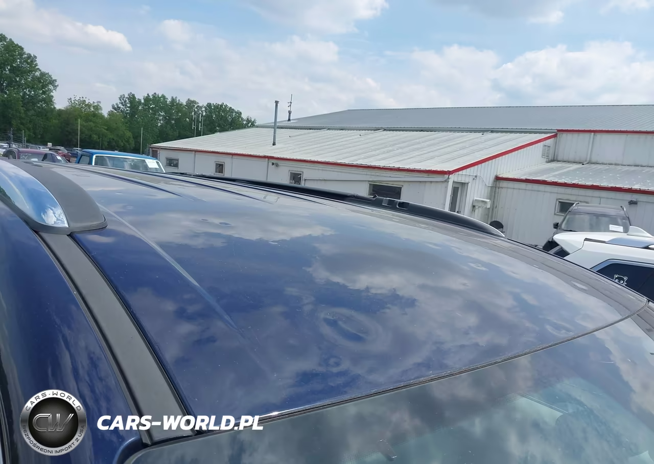 2017 Chrysler Pacifica Touring-L Plus VIN:2C4RC1EG7HR811192 - 19
