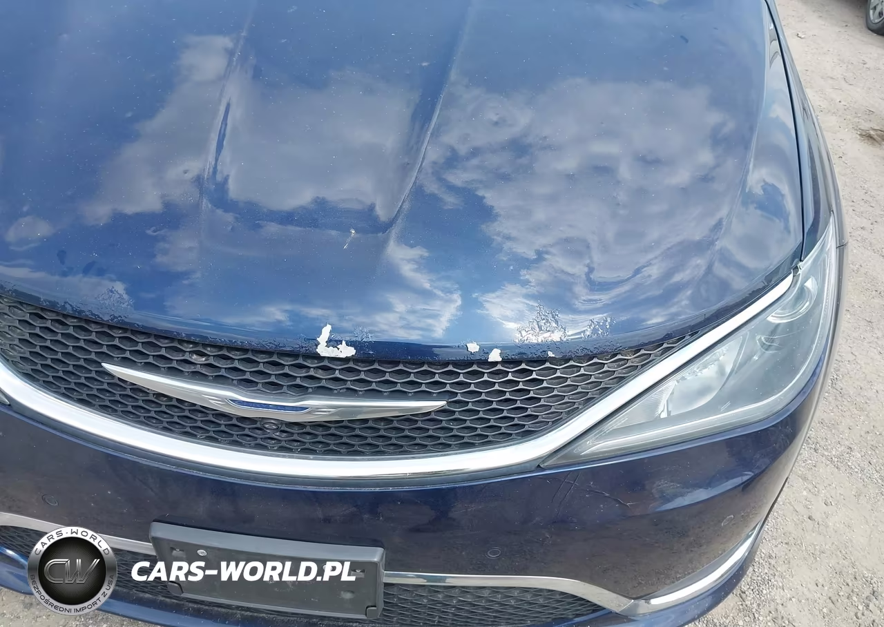 2017 Chrysler Pacifica Touring-L Plus VIN:2C4RC1EG7HR811192 - 6