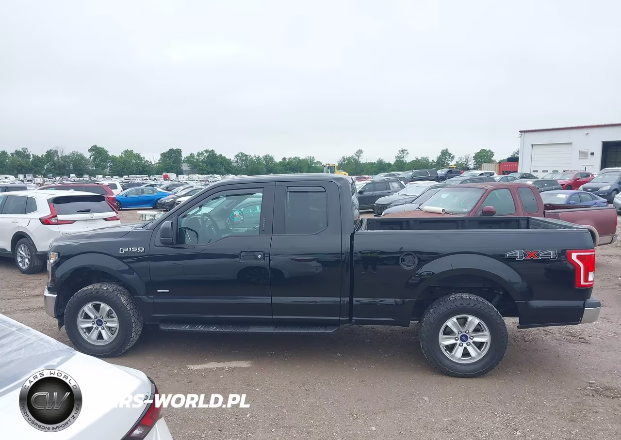 2017 Ford F-150 Xlt VIN:1FTEX1EP3HKC11996 - 14